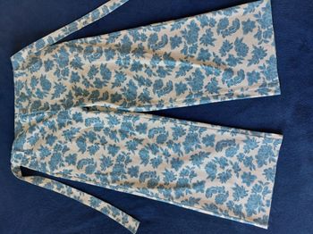 Pantalon Jean Carmen Says blanc fleurs bleues taille L