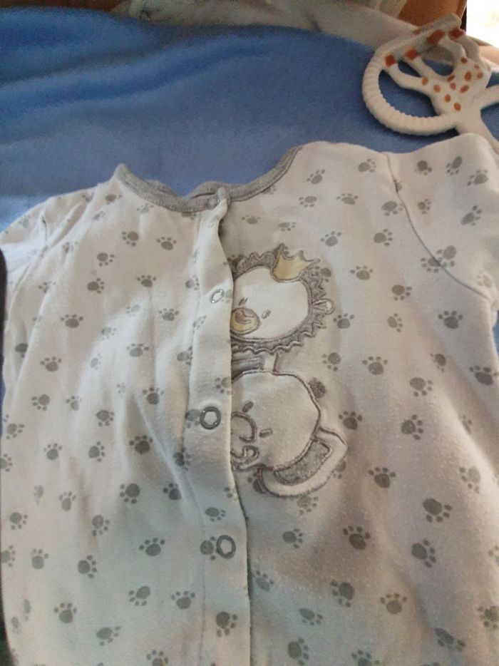 Pyjama - photo numéro 2