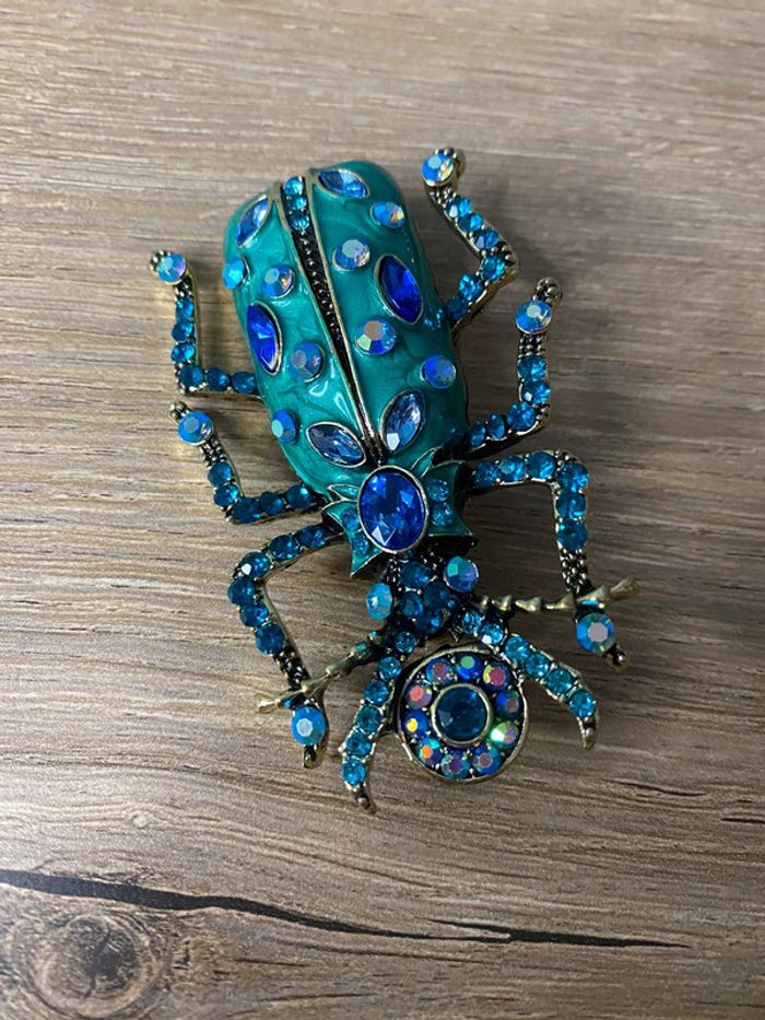 Broche coléoptère tendances - photo numéro 3