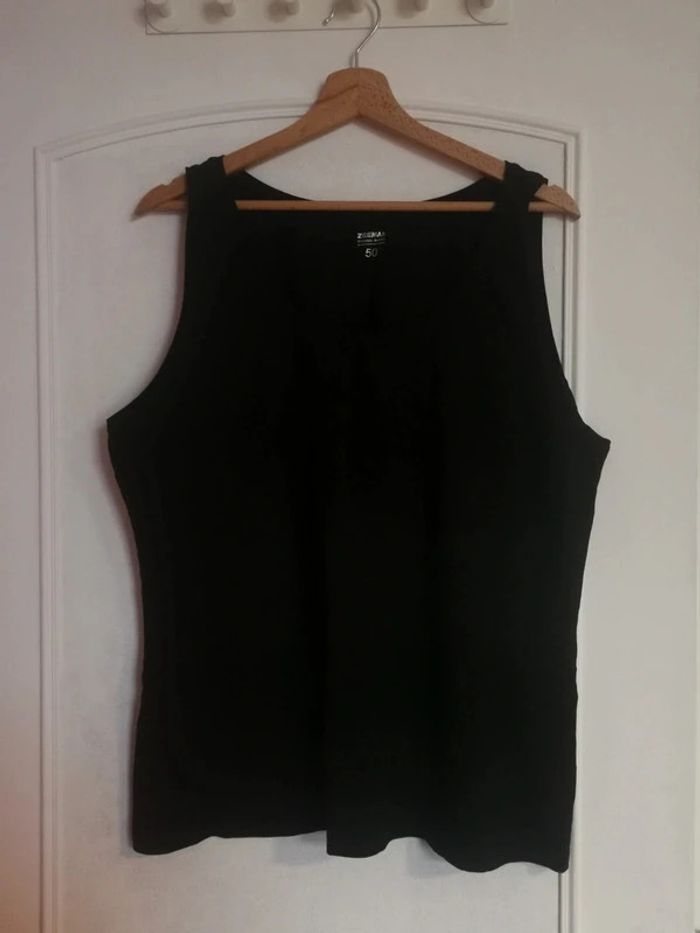 Débardeur noir taille 50