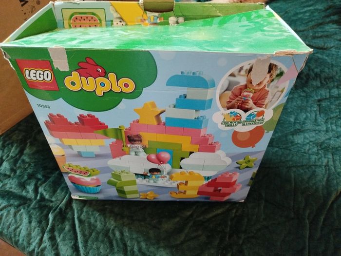 Grosse boîte de Legos duplo - photo numéro 2