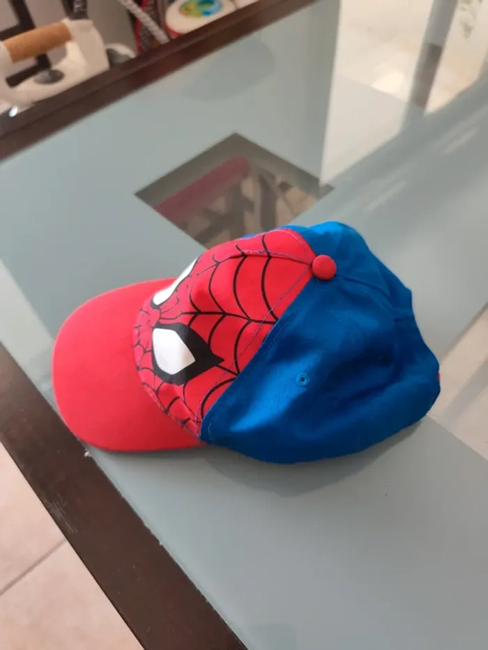 Casquette spiderman - photo numéro 2