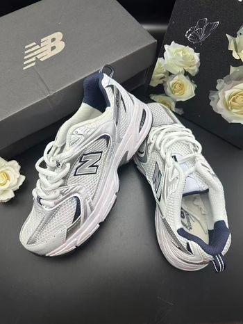 New Balance 530 baskets 42