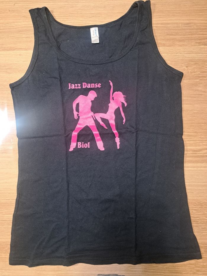 Débardeur de danse marque Gildan T.M