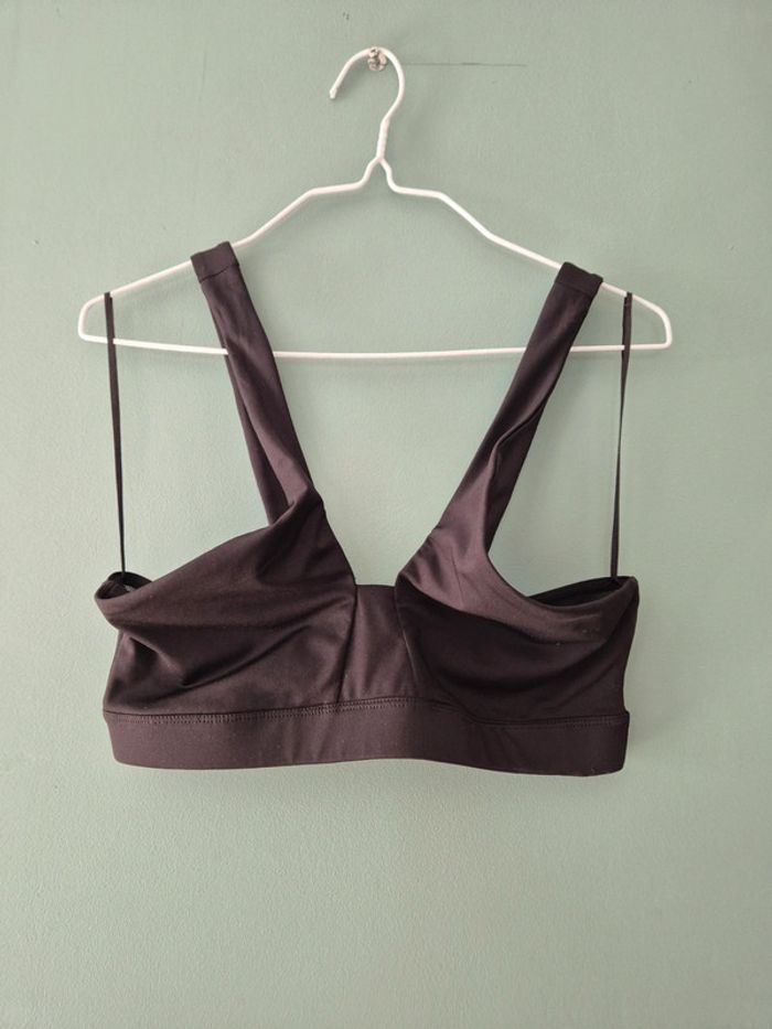 Brassière de sport noir taille 38, Etam