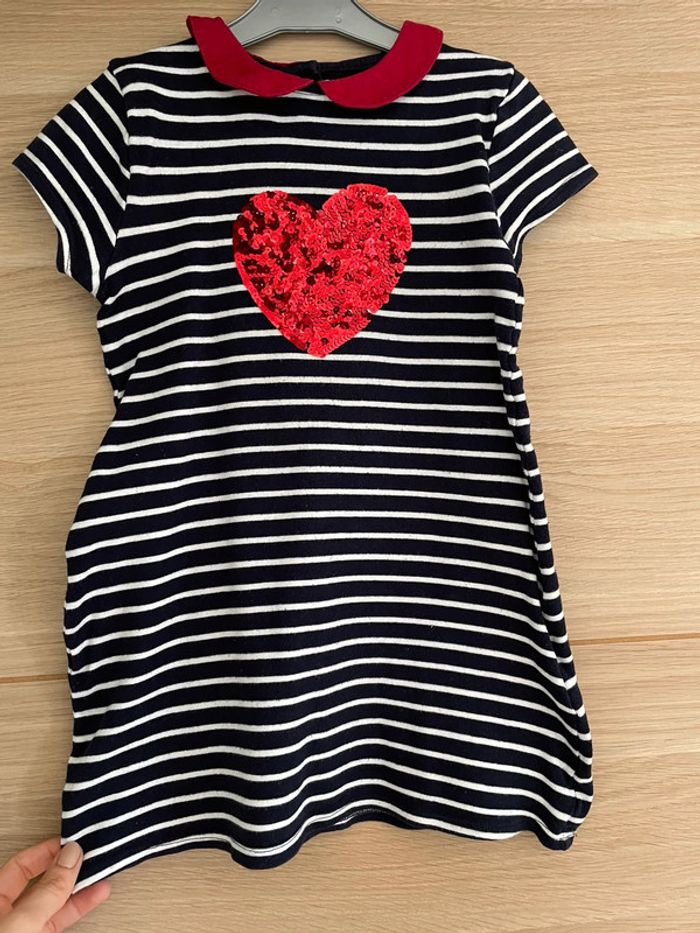 Robe marinière DPAM, taille 5 ans. Coeur sequins