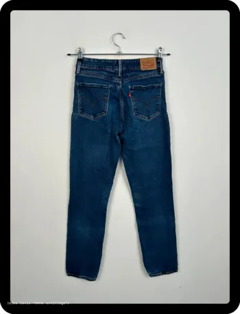 Jean Levi's Femme Mid Rise Skinny Marine | W27 L30 FR36 | Très Bon État | BP124