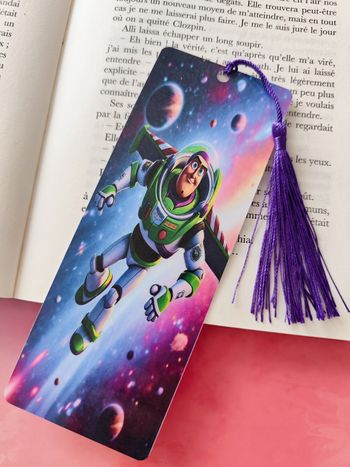 marque page disney buzz l'éclair toy story 