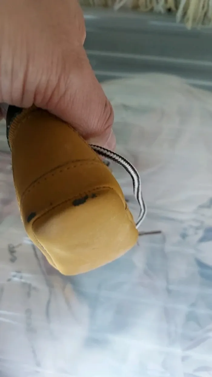 Petite chaussure garçon - photo numéro 3