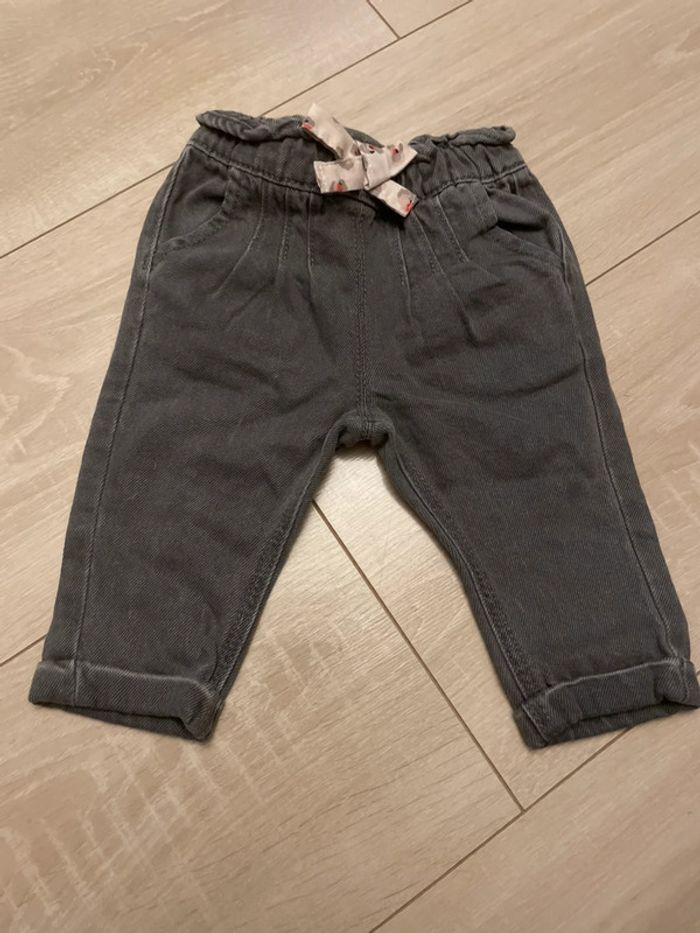 Pantalon 6 mois tape à l’œil