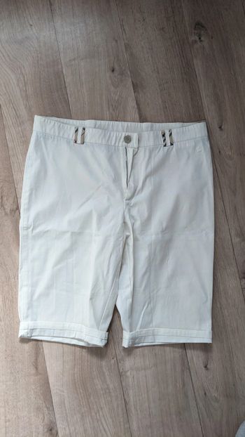 Pantacourt blanc/crème Burberry 40
