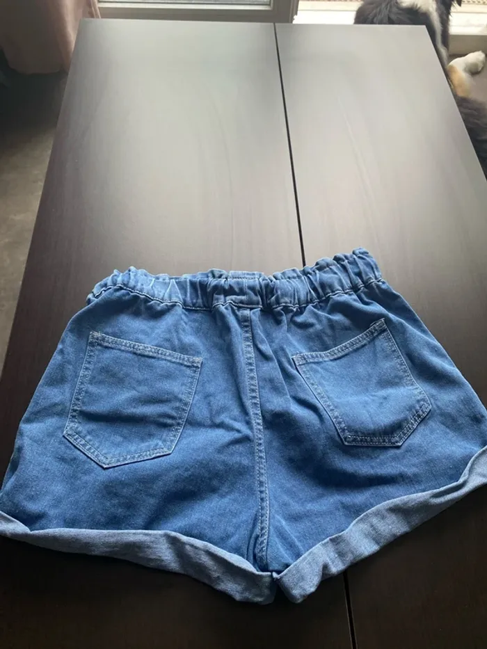 Short en jean T42 neuf - photo numéro 7