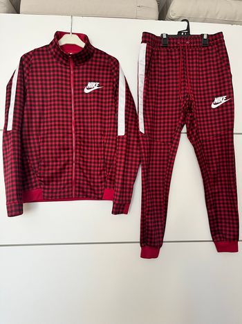 Survêtement Nike vichy