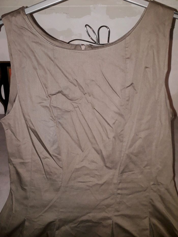 Robe taille 42 - photo numéro 2