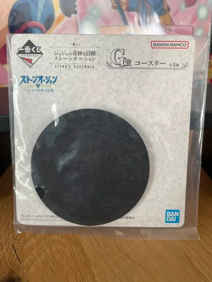 JoJo's Bizarre Adventure – Dessous de verre Jolyne Cujoh & Jotaro Kujo Ichiban Kuji 7 cm