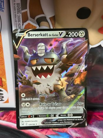 Pokémon Berserkatt de Galar V 129/196 Origine perdue - EB.11