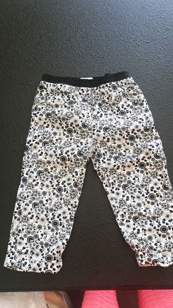 Pantalon fleuri dpam 18 mois