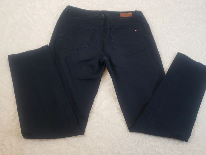 Pantalon Tommy Hilfiger taille 38 - photo numéro 3