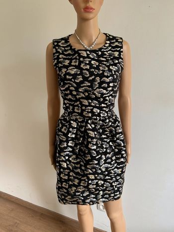 Robe noire et dorée sans manches Morgan taille 40 jamais portée (taille petit)