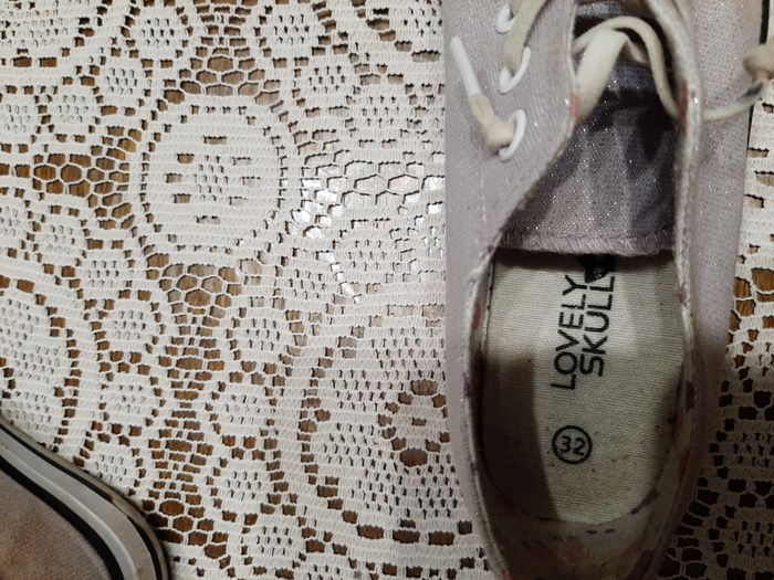 3 paires de chaussures filles du 31 au 33 - photo numéro 8