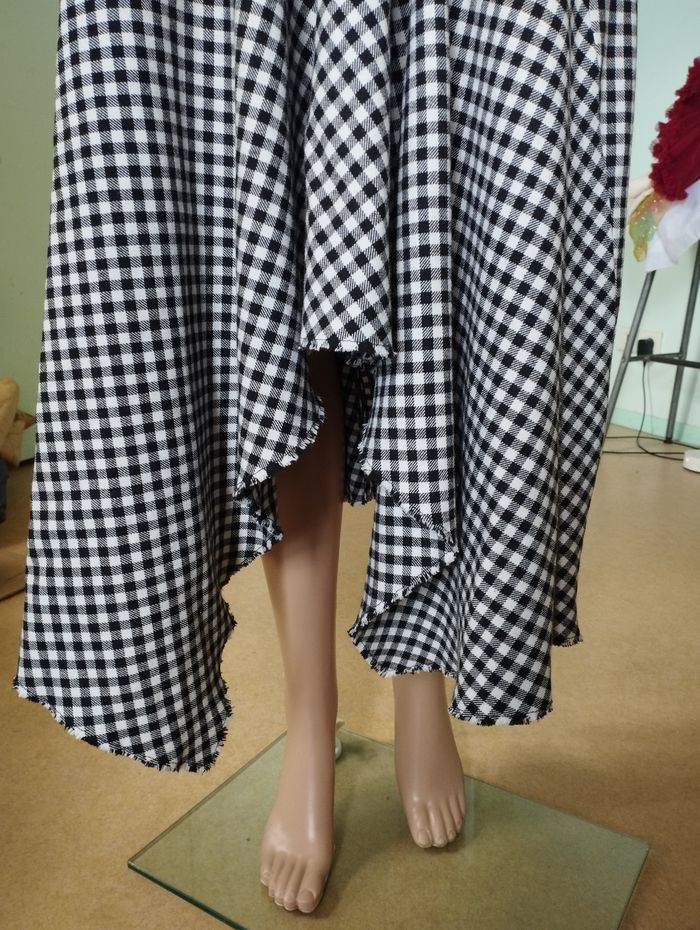 Jupe longue zara taille M - photo numéro 2