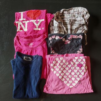 6 t-shirts manches courtes 7/8 ans