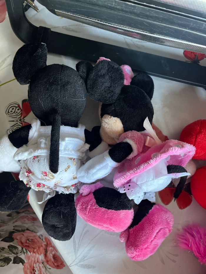 Lot 2 petites peluches Minnie - photo numéro 3