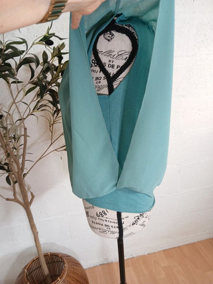🍀 Blouse vert/ turquoise fluide taille M - photo numéro 4