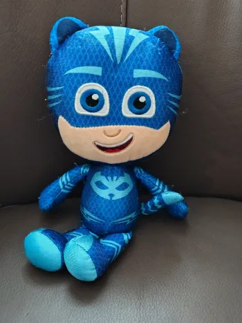 PJ Masks Pyjamasques 5962 Peluche 34cm, Figurine

Yoyo le chat