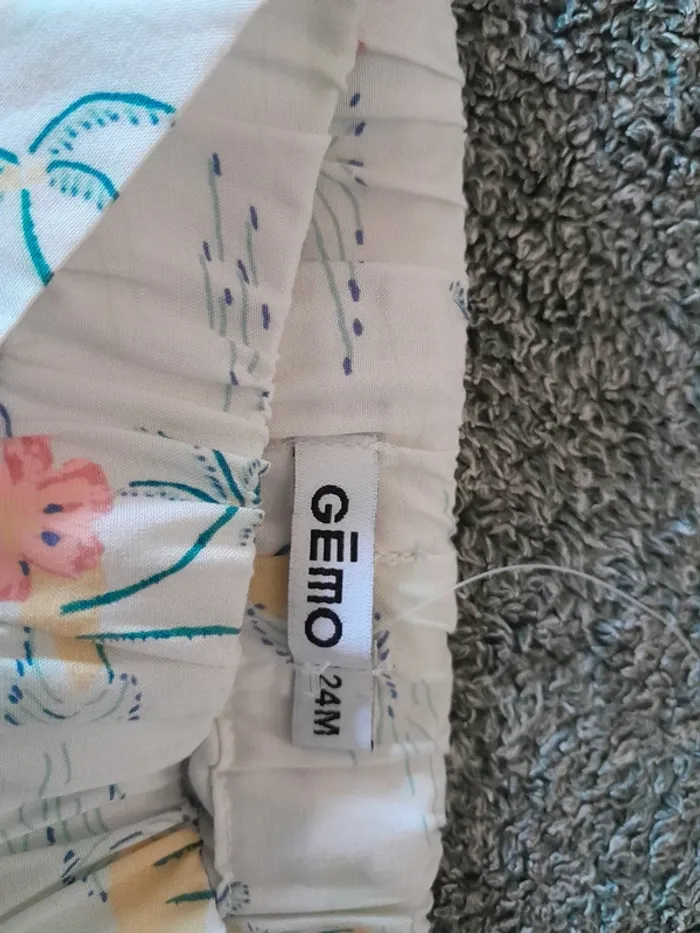 Short 24 mois gemo neuf - photo numéro 2