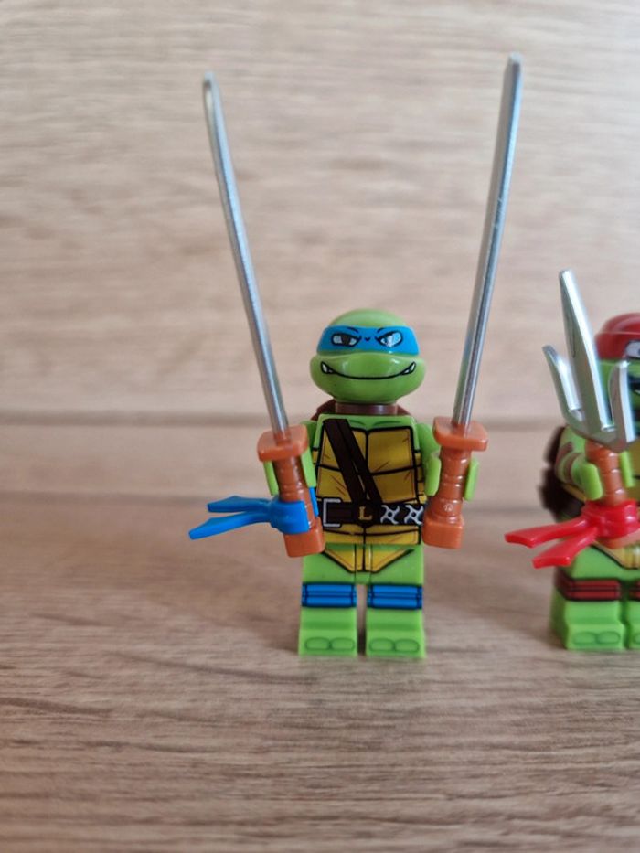 Figurines type lego Tortues Ninja - photo numéro 2