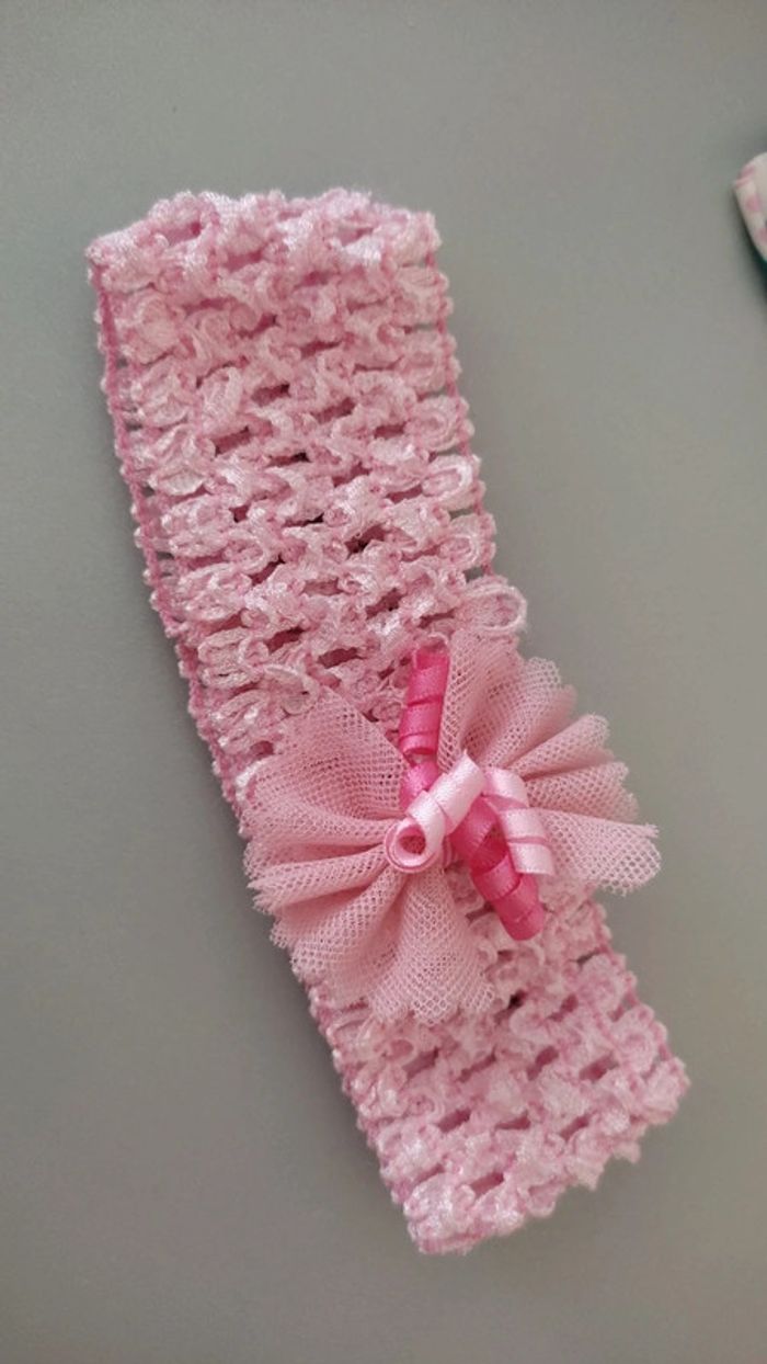 Bandeau rose avec fleur - photo numéro 2