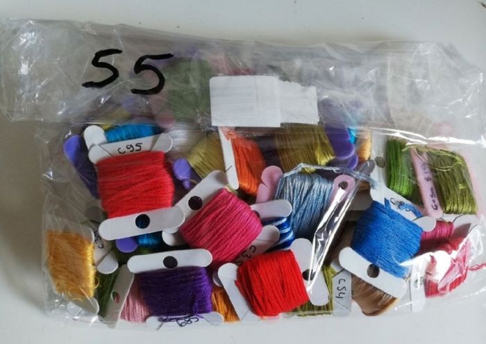 Lot de 55 fils coton point de croix point compté ou autre - photo numéro 8