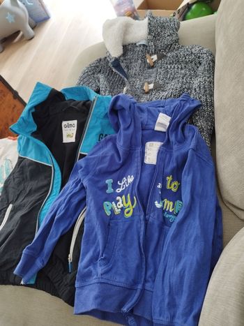 Lot de 3 vestes 3 ans