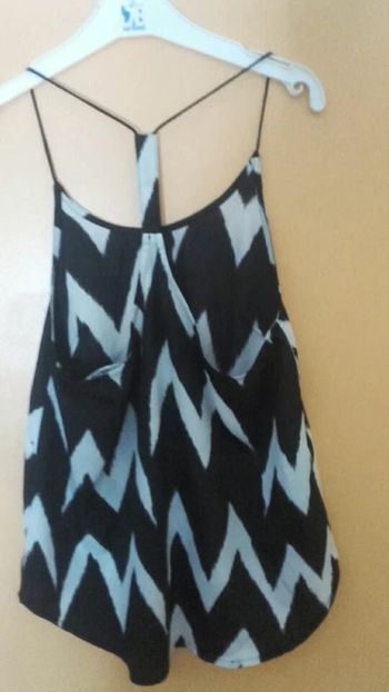 Débardeur noir et blanc