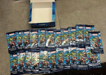 23 sachets cartes à collectionner Marvel Mission Arena neufs scellés