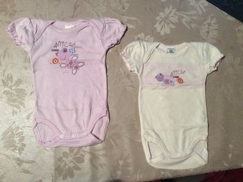 Lot de 2 bodys Absorba 3 mois