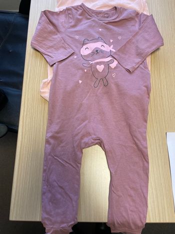 Lot 2 pyjamas 12 mois