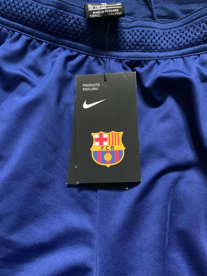 Pantalon fc Barcelone neuf - photo numéro 6
