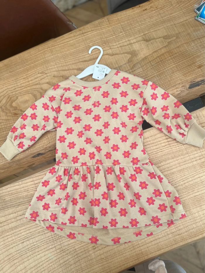 Robe 2-3 ans 2 3 Zeeman neuve fleurs étiqueté