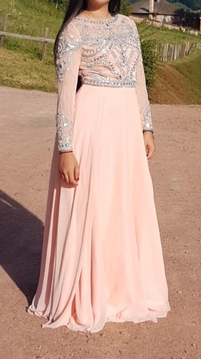 Robe de soirée - photo numéro 4