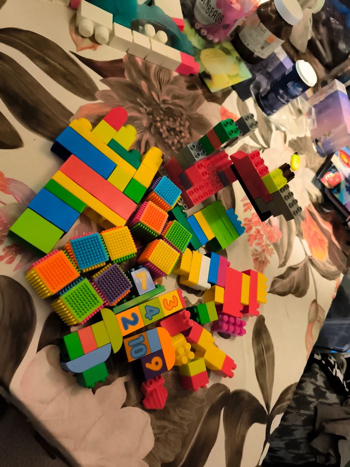 Briques construction - photo numéro 2