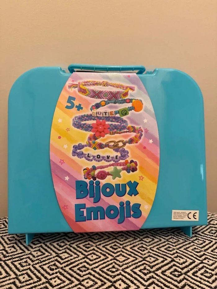 WDK - Coffret créatif Set de perles Emojis - 5 ans et + - photo numéro 2