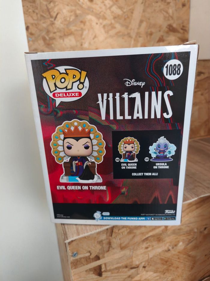 igurine POP! Disney Villains - La reine sur son trône - N° 1088 FUNKO - photo numéro 3