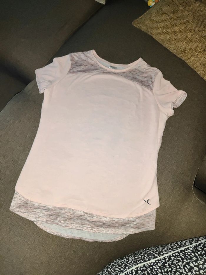 T-shirt sport Decathlon 12 ans - photo numéro 3