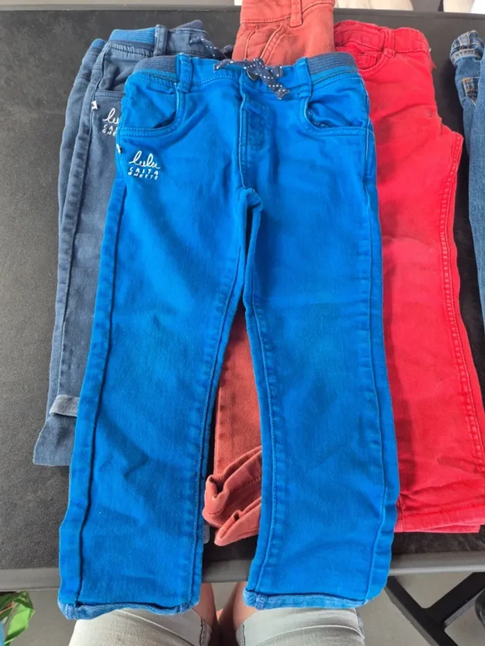 5 jeans 4 ans - photo numéro 2