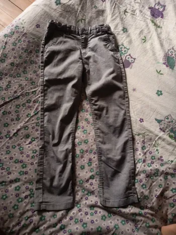 Pantalon 7-8 ans