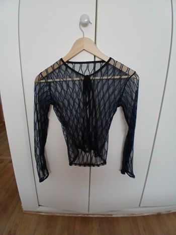 Gilet fin en dentelle