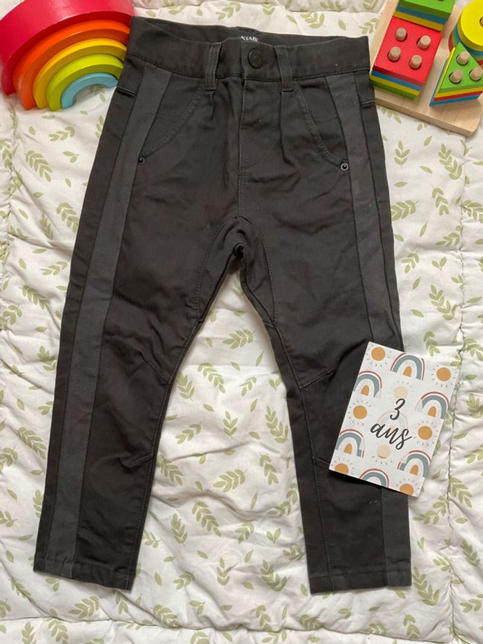 pantalon slim gris et noir taille réglable 3 ans kiabi - photo numéro 2
