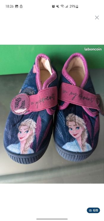 Chaussons la reine des neiges T24